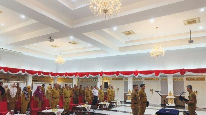 Belum Bisa Mengajar, SK Penempatan Mantan Kepsek yang Dimutasi Masih Diproses di BKD Riau