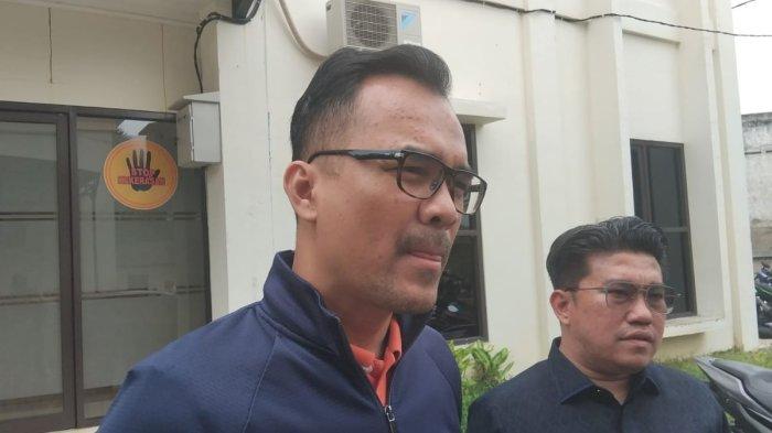 SOSOK Bro Ron, Calon Ketum PSI Penantang Jokowi: Pernah Viral Konflik dengan Guru di Karawang