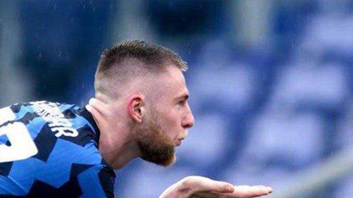 Sudah Berlabuh ke PSG, Milan Skriniar Masih Pegang Ban Kapten Inter Milan