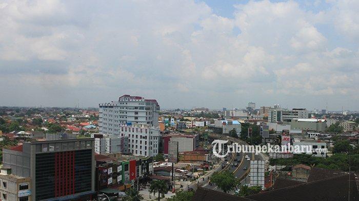 Cuaca Riau Didominasi Cerah Berawan, Minggu 4 April, Waspadai Hujan Malam Hari
