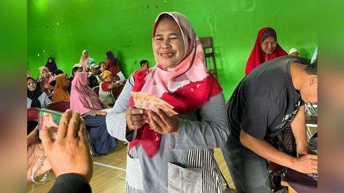 2289 Warga di Desa Ini Diganjar THR, Tiap Tahun Jumlahnya Meningkat, Ternyata Dari Sini Asal Uangnya