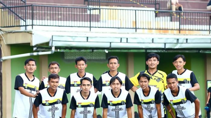 Aksi Nobar Hingga ke Desa, Piala Dunia Jadi Momen Silaturahmi Antar Warga