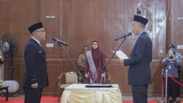 Mantan Sekretaris Lurah Kini Resmi Jadi Sekda Dumai, Wako Yakin Fahmi Birokrat Andal