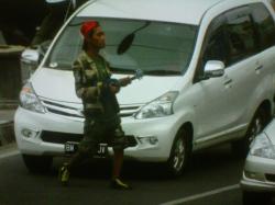 Pengamen Anak Punk di Simpang Mal SKA Bikin Takut Pengendara
