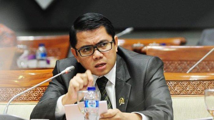 UU Cipta Kerja Sudah Diteken Presiden, tapi Ada Salah Ketik, Arteria: Saya Juga Bingung Ya