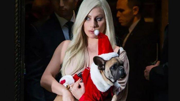 Masih Sakit Hati, China Hapus Penampilan Lady Gaga di Film Friends : The Reunion