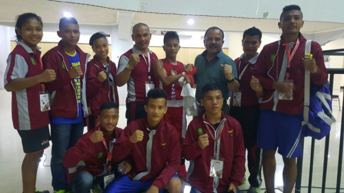 Petinju Riau, Hendriko Menrofa Menang TKO dari Sulteng, Pelatih Harapkan Ini dari Masyarakat Riau