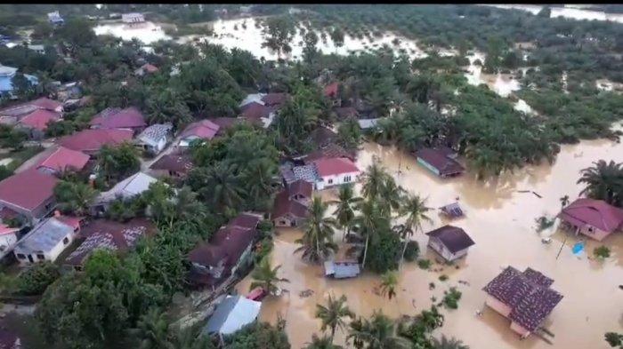 Pemukiman Terendam, Ratusan Warga di Kampar Terdampak Banjir