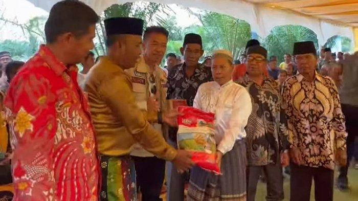 Setelah Sekian Lama Menghadapi Banjir, Warga Kepenghuluan Sekapas Dikunjungi Bupati Rohil