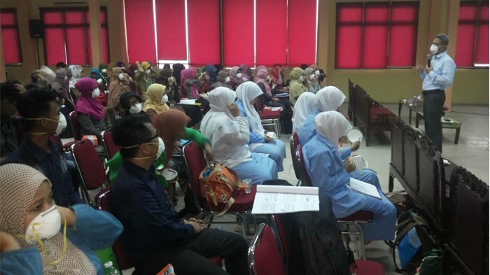 Pelatihan Good Laboratory Practices, Peserta Diajarkan Cara Pakai N95