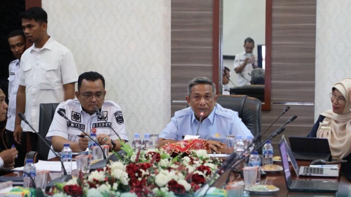 TKD ke Daerah Berkurang, Sekda Rohul Pastikan Program Unggulan Bupati Terakomodir