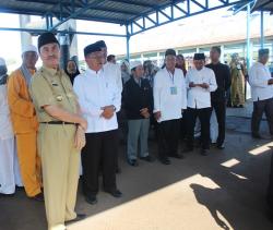 Bupati Siak Lepas JCH Siak Menuju Batam