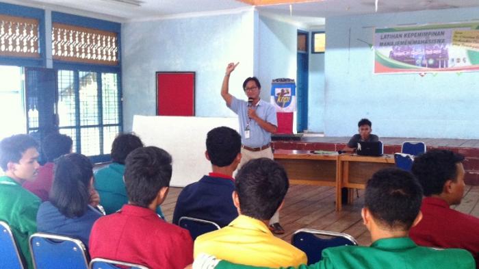 Djarot Handoko Beri Materi Public Speaking LKMM se-Sumatera