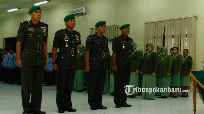 FOTO: Danrem 031/Wirabima Pimpin Sertijab Dandim 0303/Bengkalis - danrem-031wirabima-pimpin-sertijab-dandim-0303bengkalis_20160829_191414.jpg