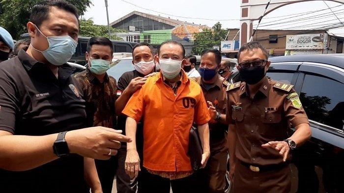 Jadi Saksi di Sidang Pinangki, Djoko Tjandra Terisak Ungkap Hal Ini, Hakim : Jaksa Ada Tisu?