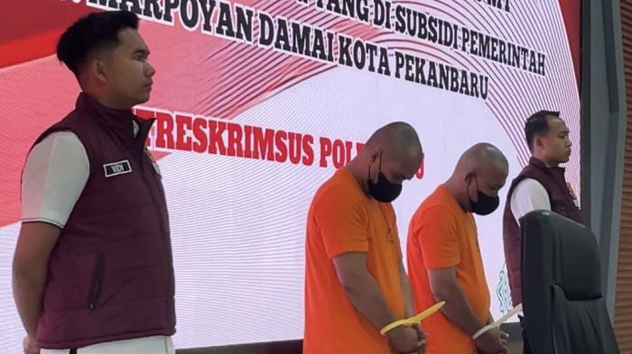 2 Tersangka Kasus Pengoplos Gas LPG Subsidi di Pekanbaru Terancam 6 Tahun Penjara Denda 60 Miliar