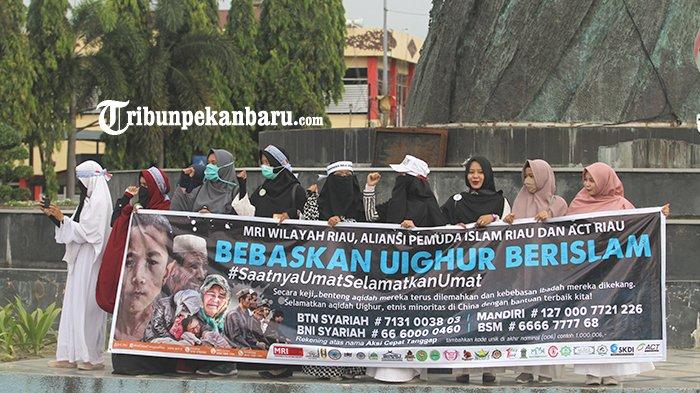 FOTO: Aksi Solidaritas untuk Muslim Uighur di Pekanbaru - foto_aksi_solidaritas_untuk_muslim_uighur_di_pekanbaru_4.jpg