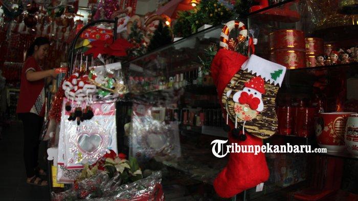 50 Ucapan Selamat Natal Dalam Bahasa Inggris dan Artinya, Bagikan di Facebook, Instagram atau WA