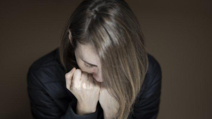 Gadis SMA Syok, Tubuhnya Dipeluk dan Diangkat Menjauhi Pintu, Pria Bernafsu Lakukan Ini