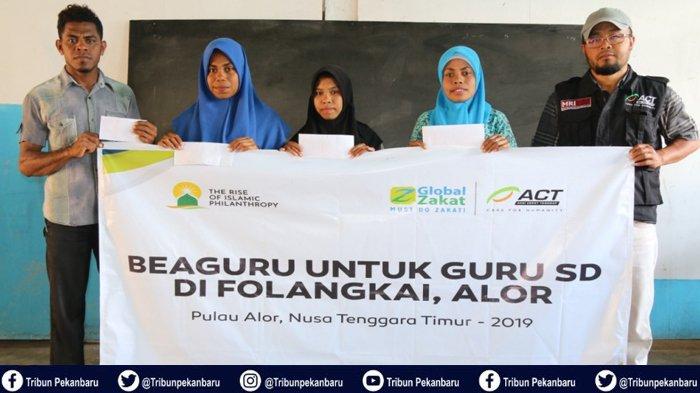 Global Zakat ACT Berikan Apresiasi untuk Ratusan Guru di Tepian Negeri Melalui Program Beaguru