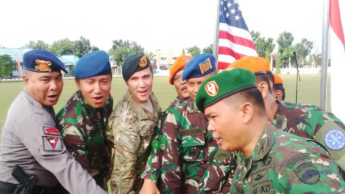 Batalyon 462 Paskhas Latihan Bersama Green Baret US Army