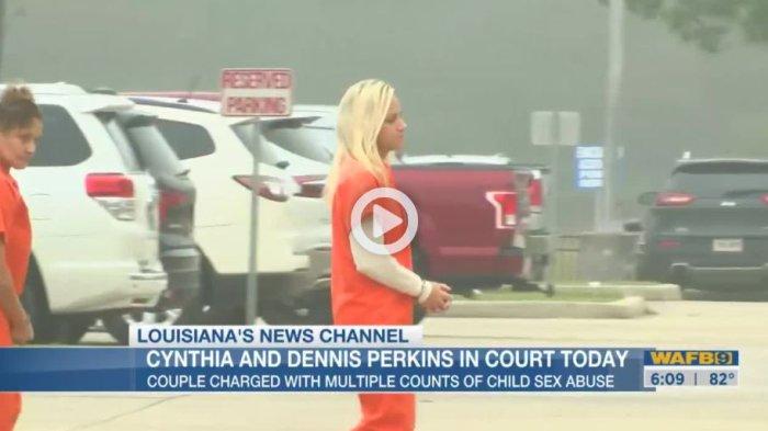 Guru Cantik ini Jadikan Sperma Suami Sebagai Adonan Kue Dan Dibagikan ke Anak-anak SMP