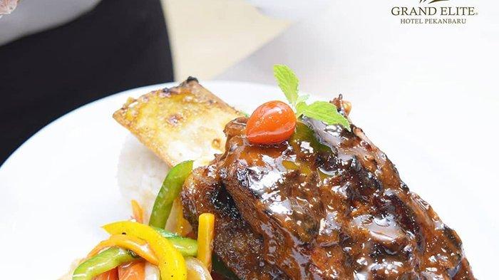 Lezat dan Menggoda,Iga Bakar dan Sup Iga di Pepito Restaurant Grand Elite Pekanbaru,Segini Harganya