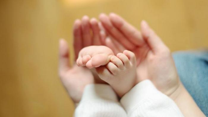 Tujuh Tahun Menikah Belum Dapat Momongan, Pasutri Ini Jauh-jauh ke Malaysia Hanya untuk Berbuat Ini