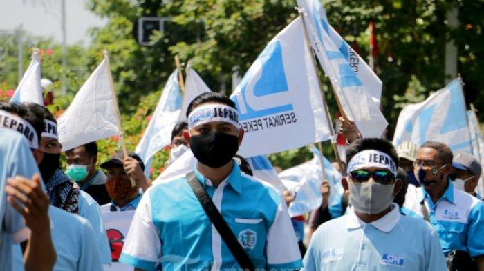 Simak Baik-baik, dengan Perppu Cipta Kerja Perusahaan Bisa Mem-PHK Pekerja Atas Alasan Ini