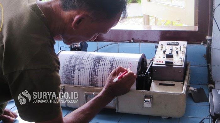 BREAKING NEWS: Gempa Kembali Guncang Sumbar, Pusat di Pesisir & Tak Berpotensi Tsunami