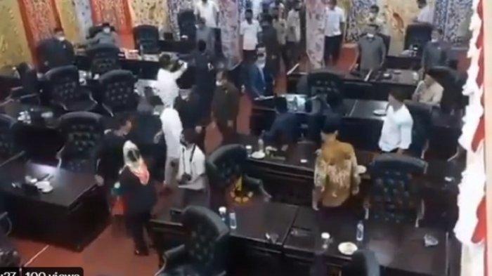 Buntut Asbak Melayang di DPRD Solok Sumbar Badan Kehormatan Rekomendasikan Pemberhentian Ketua