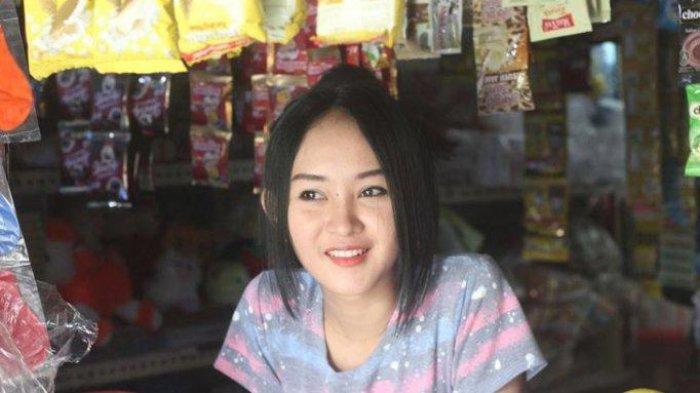 Wajah Cantik Mirip Artis Pula, Dagangan 3 Wanita Ini Makin Laris Omsetnya Jutaan, Pembeli Membludak