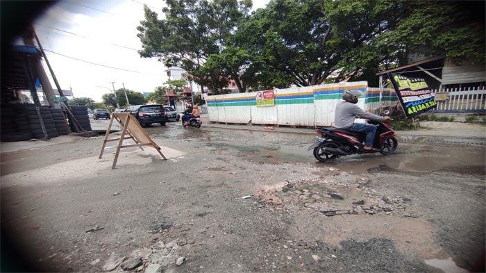 Jalan Bekas Galian IPAL Makin Parah di Pekanbaru, Rekanan Proyek IPAL Masih 'Cuek'