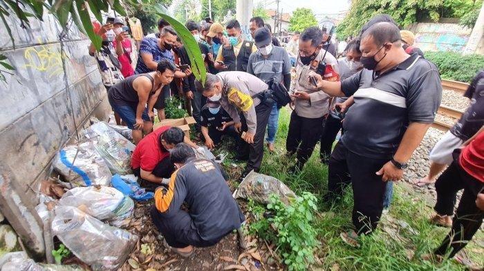 Sedang Angkat Sampah dari Kali, Petugas Kebersihan Lihat Jasad Janin, Ada Kaki dan Tangannya