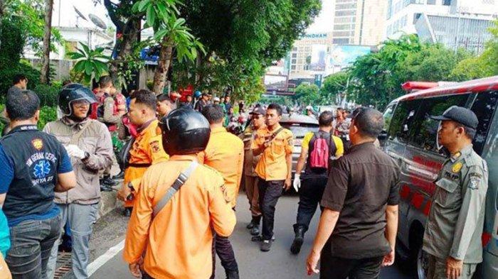 Pulang Dugem, Pengemudi HR-V di Surabaya Teler, Lalu Tabrak Tukang Becak, Korban Tewas Kakinya Putus