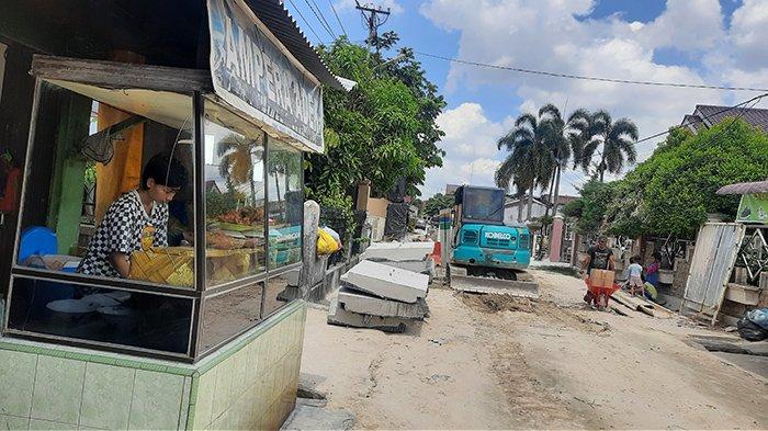 Pembeli Sepi, Cici Terpaksa Tutup Kedai Nasi Akibat Galian IPAL, Apa Kata Kadis PUPR Pekanbaru?