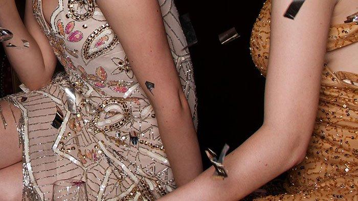 Kepergok Lagi Bertiga Tanpa Busana, Ternyata Sedang Melakukan Hubungan Badan, Ini yang Bikin Syok