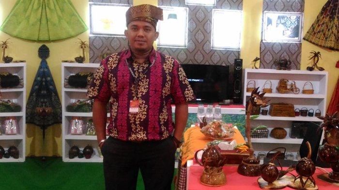 Kisah Inspiratif di Riau: Raup Jutaan Rupiah dari Kerajinan Tempurung Kelapa, Ubah Sampah Jadi Uang