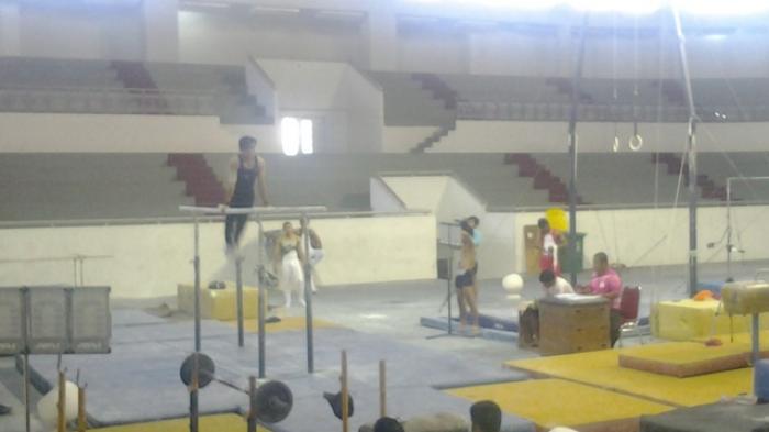 Agung Sumbang Perak Untuk Riau di Senam