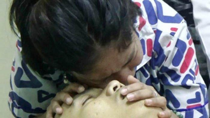 Pernikahan Menghitung Hari, Lina Menangis di Depan Mayat Calon Suami yang Tewas Akibat Luka Tusuk