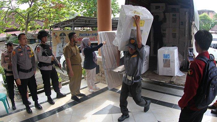 Ingat Ini Larangan Saat di Bilik Suara Pemilu 2024, Pemilih Tak Boleh Ambil Foto dan Rekam Video