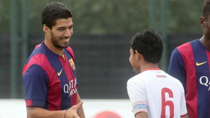 Suarez Menyerah, Tak Yakin Barcelona Pertahankan Gelar