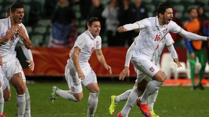 Ini Dia Penerus Steven Gerrad di Liverpool