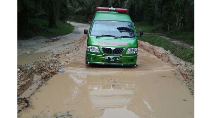 Hujan Perparah Kerusakan Jalan di Kota Raya, Warga: Sudah Kayak Sawah Payah Dilewati