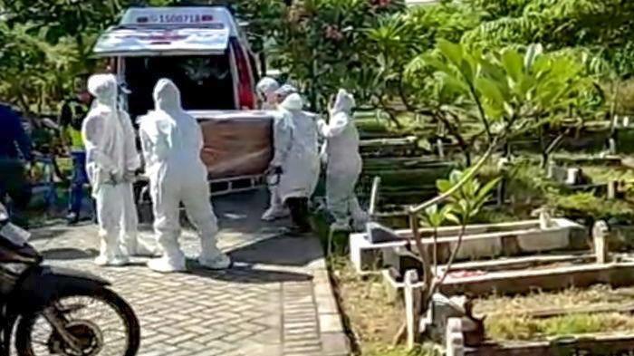 Anak Pasien Covid-19 Terkejut Buka Peti Jenazah, Jasad yang Terbaring Bukan Ibunya Tapi Seorang Pria