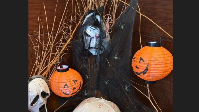 Rayakan Halloween Dinner Seru dengan Live Music di Swiss-Belinn SKA Pekanbaru