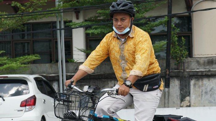 Napak Tilas Perjuangan Sultan Syarif Kasim II, Habibie Bersepeda ke Titik Nol Kilometer di Sabang