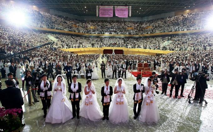 Ada Nikah Massal hingga Fashion Show Tema Sepeda Motor Klasik Tahun 70an di Kampar, Catat Tanggalnya