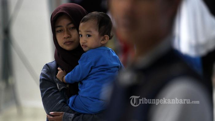 FOTO : Operasi Bibir Sumbing Gratis di RSUD Arifin Achmad - operasi-bibir-sumbing-di-rsud-arifin-ahmad-2_20160511_174034.jpg