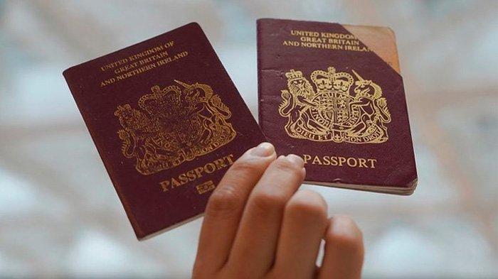 Khawatir Atas UU Baru China, Warga Hong Kong Bergegas Urus Paspor dan Ingin Pindah ke Inggris
